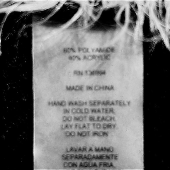 SIONI STUDIO DRAPE SWEATER NEW WITHOUT TAGS FIGURE FLATTERING BLACK GRAY WHITE - Picture 5 of 8